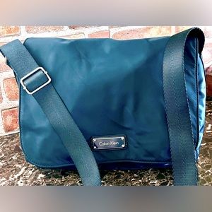 CALVIN KLEIN NYLON HANDBAG CROSSBODY SHOULDER MESSENGER LAPTOP BAG LIKE …